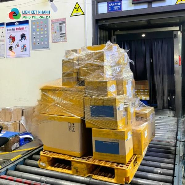 Dịch vụ chuyển hàng đi Úc nhanh chóng, đúng hạn