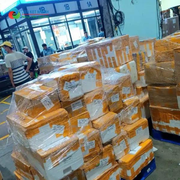 Dịch vụ chuyển hàng đi Úc giao hàng tận tay