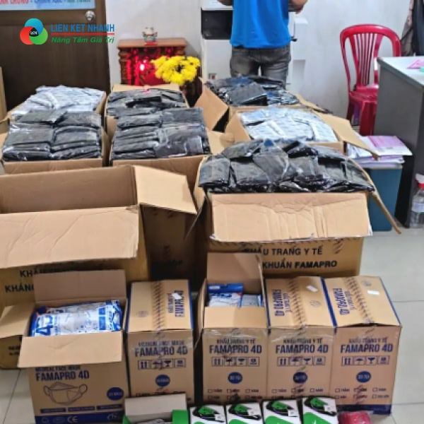 Suy xét giá cả kỹ càng khi chọn dịch vụ vận tải hàng hóa