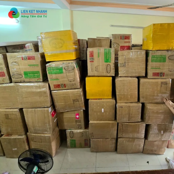 Liên Kết Nhanh cung cấp dịch vụ vận chuyển hàng đa dạng