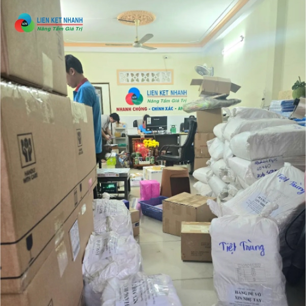 Vận chuyển theo đường biển thường kéo dài từ vài tuần đến hơn một tháng