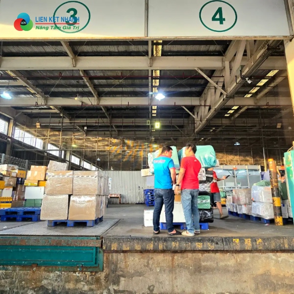 Bảo hiểm giúp bồi thường 100% giá trị nếu hàng hóa mất mát, hư hỏng khi gửi hàng về Việt Nam 