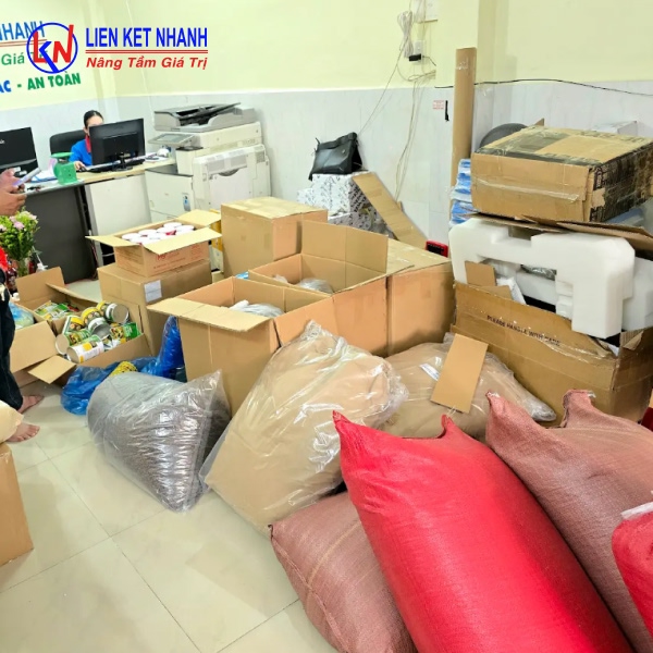Liên Kết Nhanh là một trong những đơn vị tiên phong hàng đầu trong lĩnh vực vận chuyển